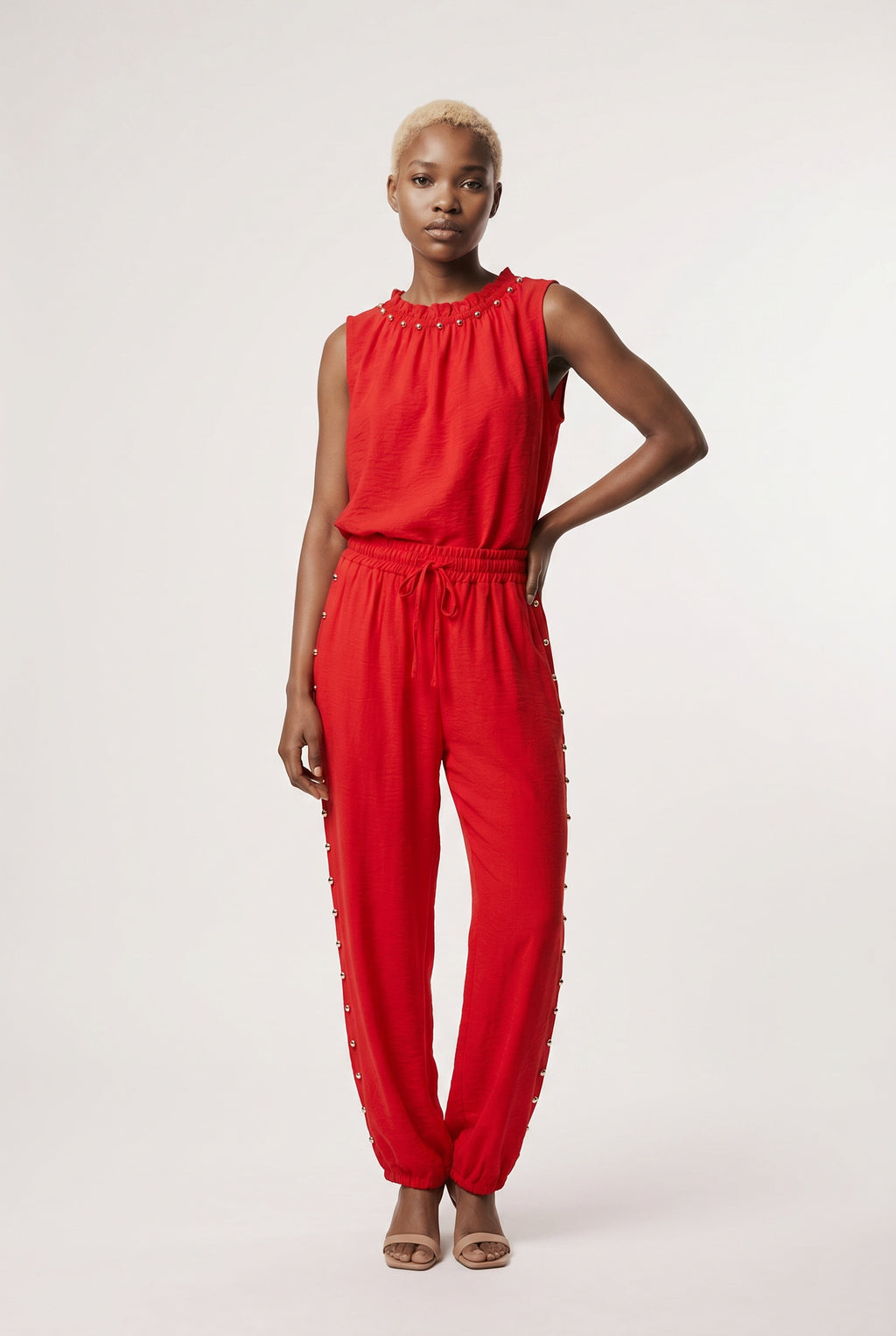 CONJUNTO TACHUELAS-ROJO