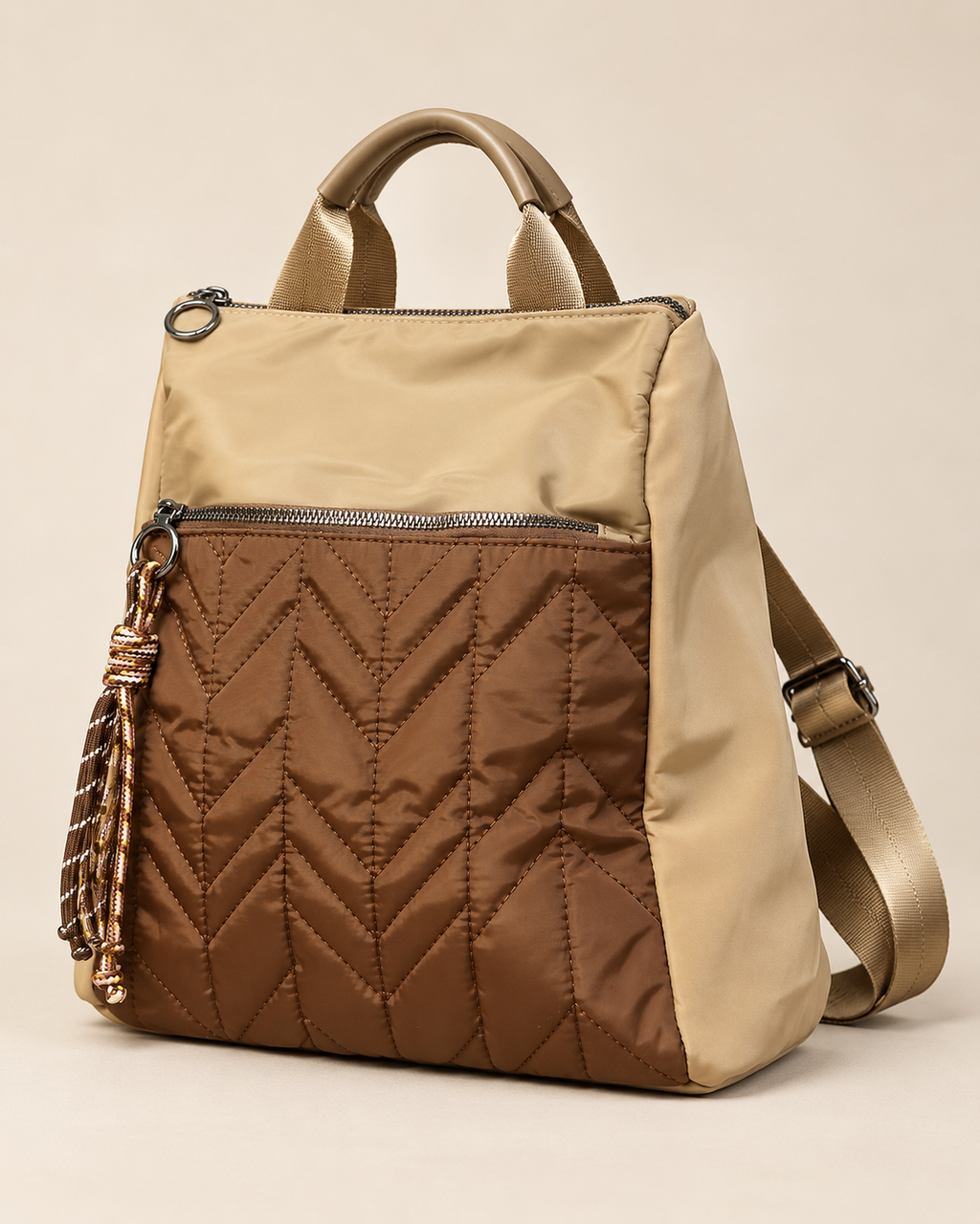 MOCHILA ACOLCHADA COMB- BEIGE