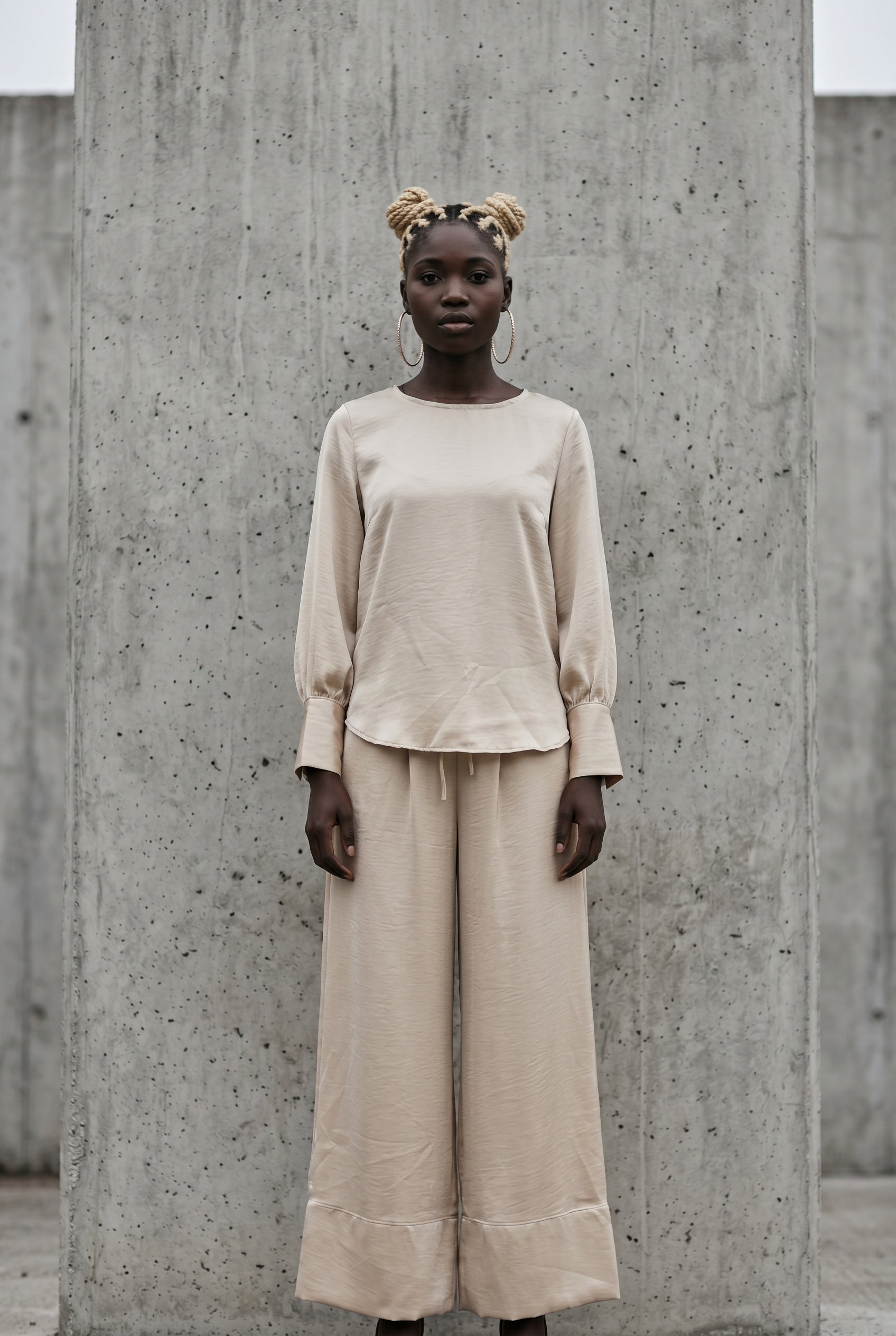 CONJUNTO SATINADO- BEIGE