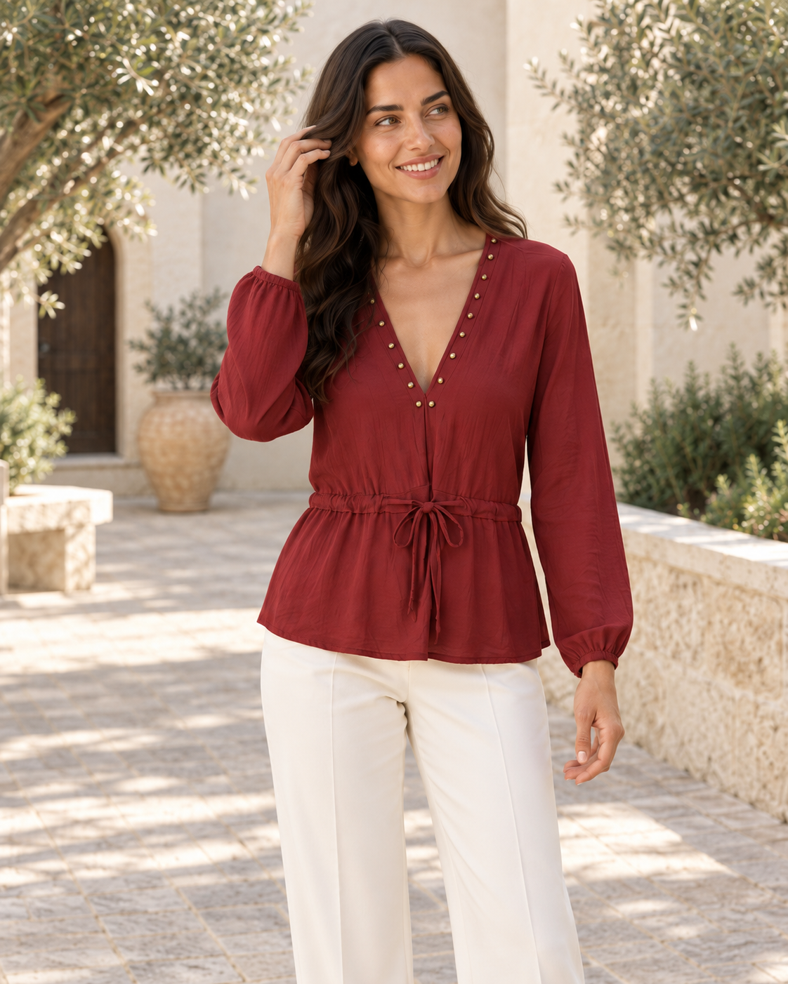 BLUSA TACHUELAS-GRANATE