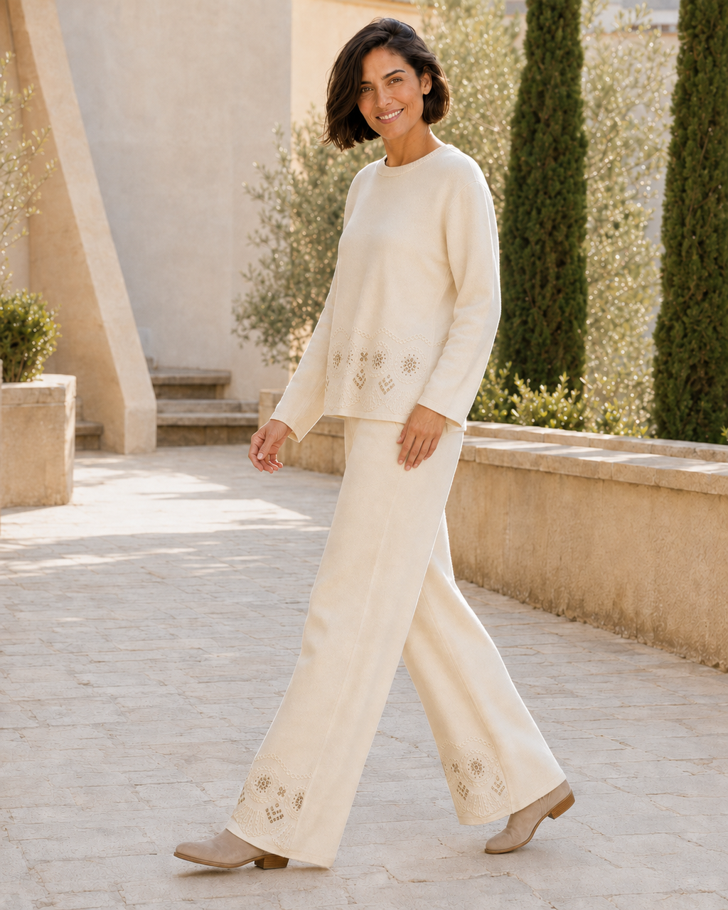 CONJUNTO DE PUNTO-BEIGE