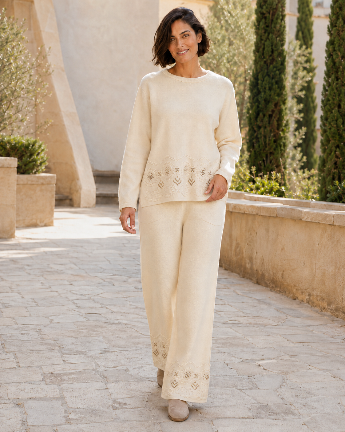 CONJUNTO DE PUNTO-BEIGE