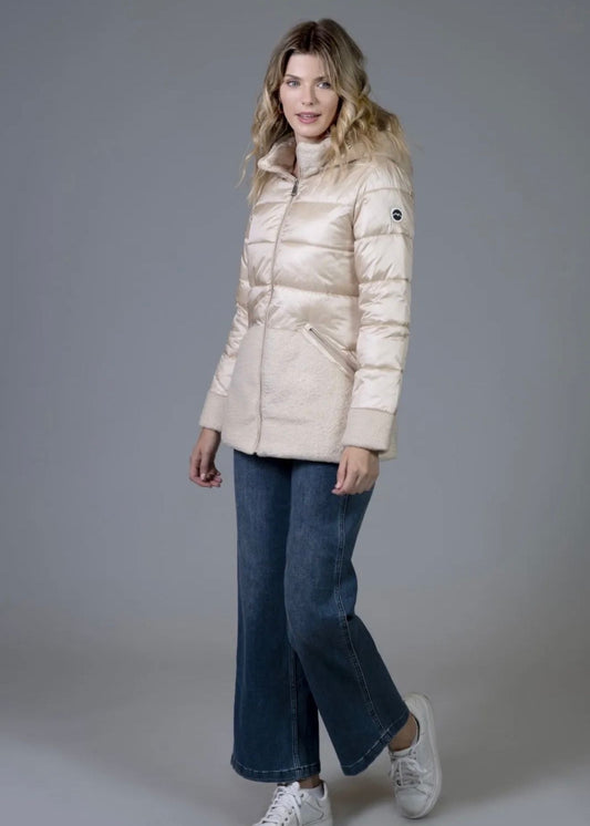 CAZADORA NASI-DORADA