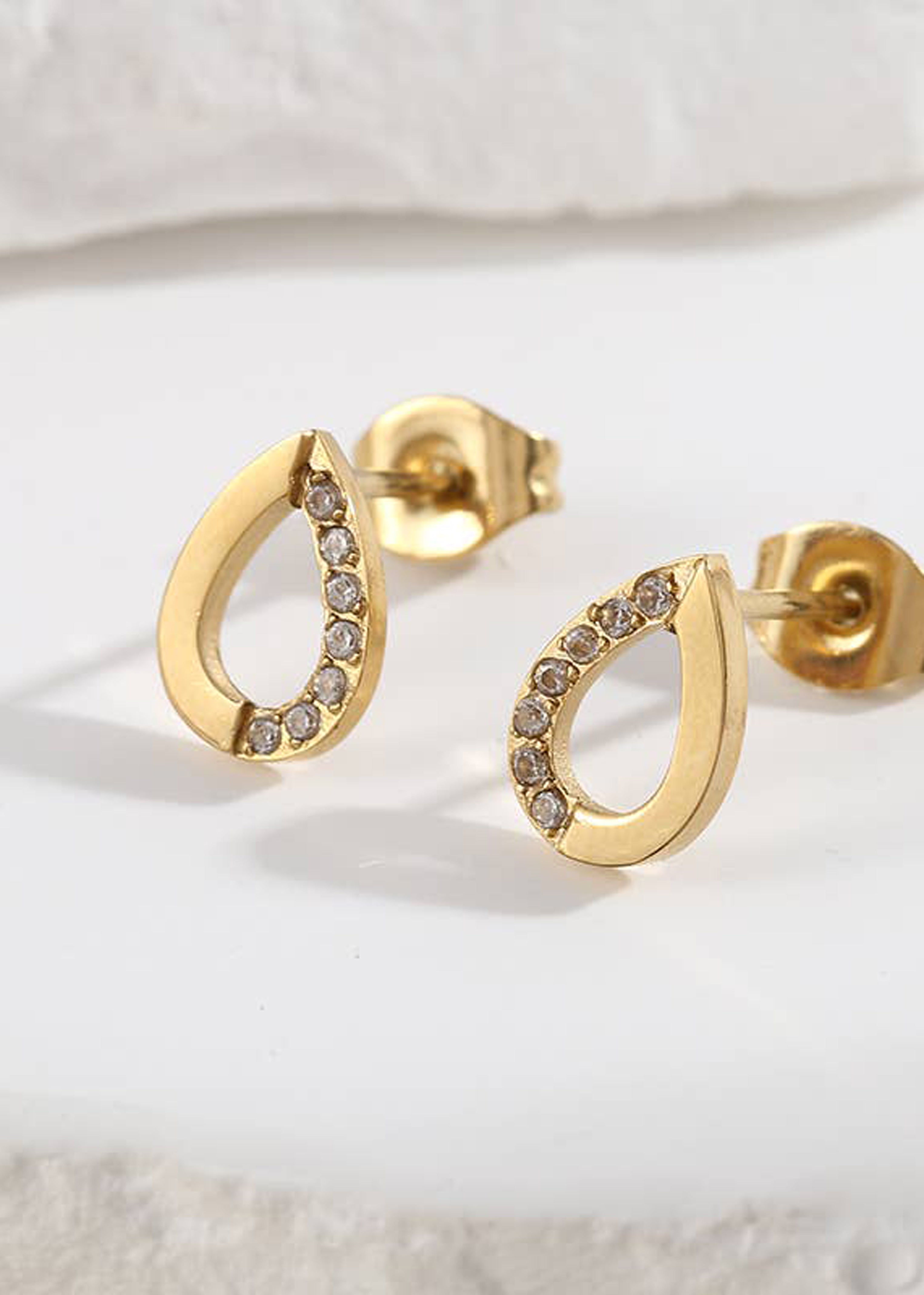 Pendientes de oro con diamantes de imitación