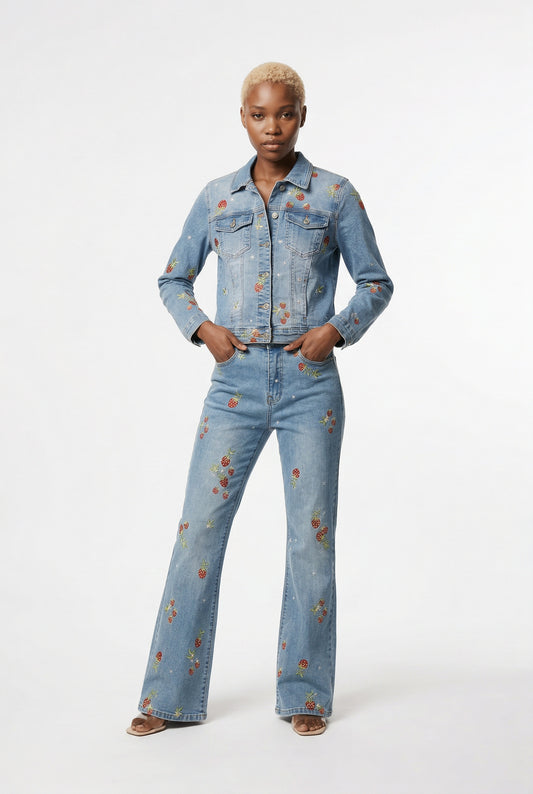 CAZADORA VAQUERA FRESAS