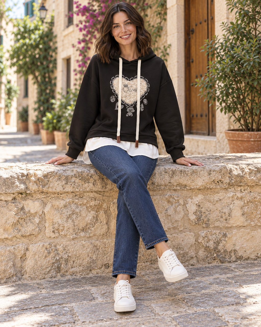 SUDADERA CORAZÓN- NEGRA