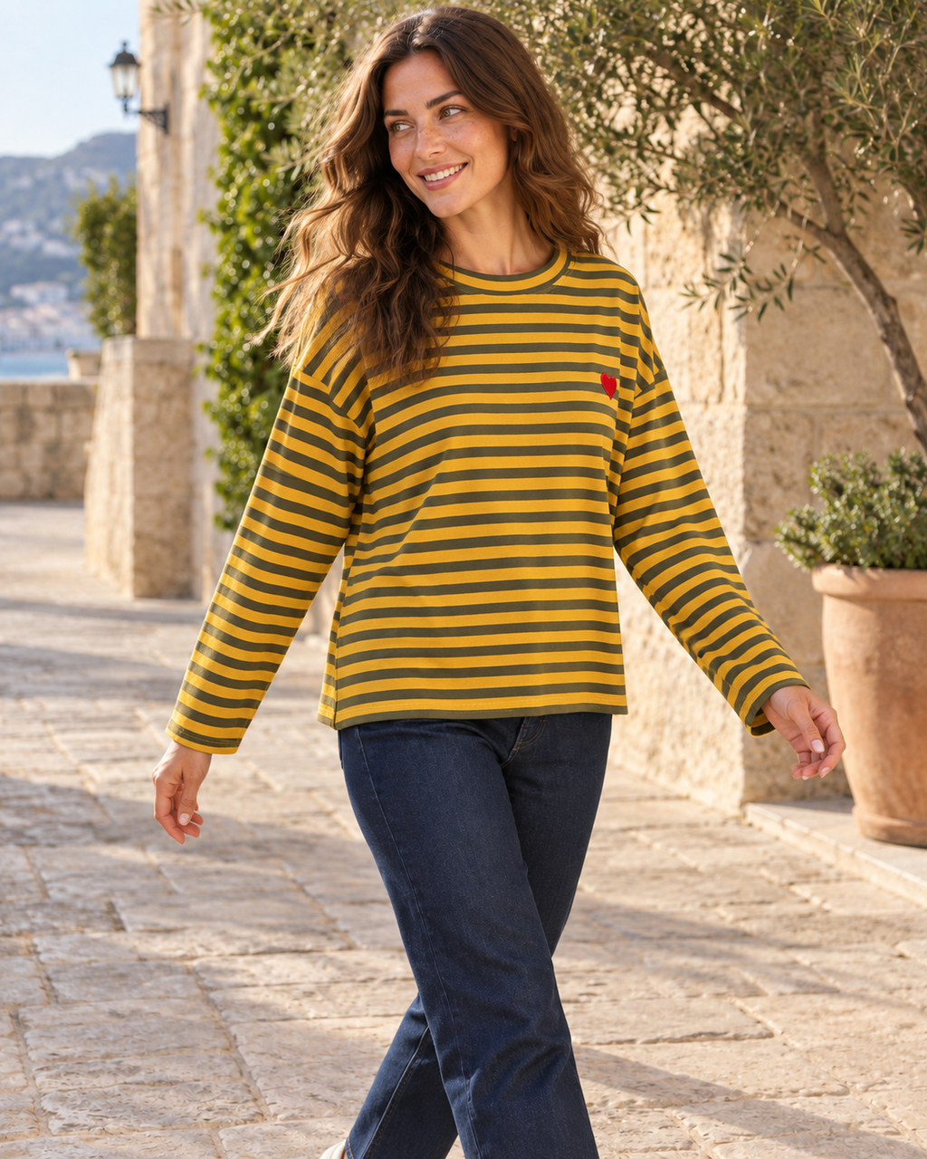 SUDADERA RAYAS CORAZÓN- VERDE
