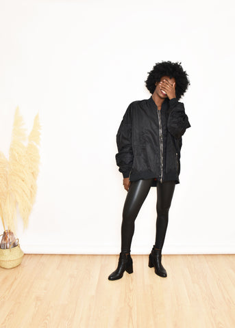 BOMBER NEGRA