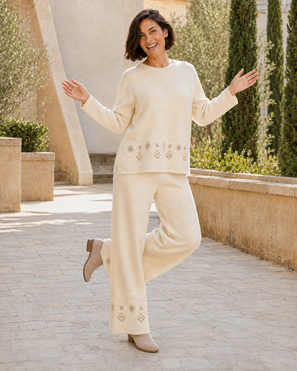 CONJUNTO DE PUNTO-BEIGE