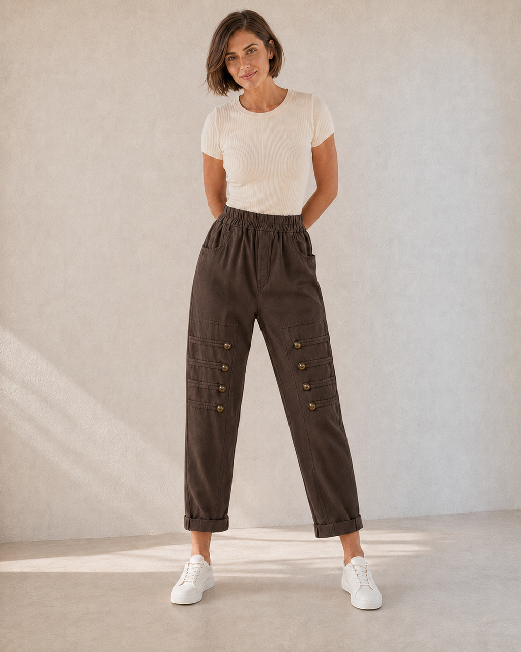 PANTALÓN BOTONES B-MARRÓN