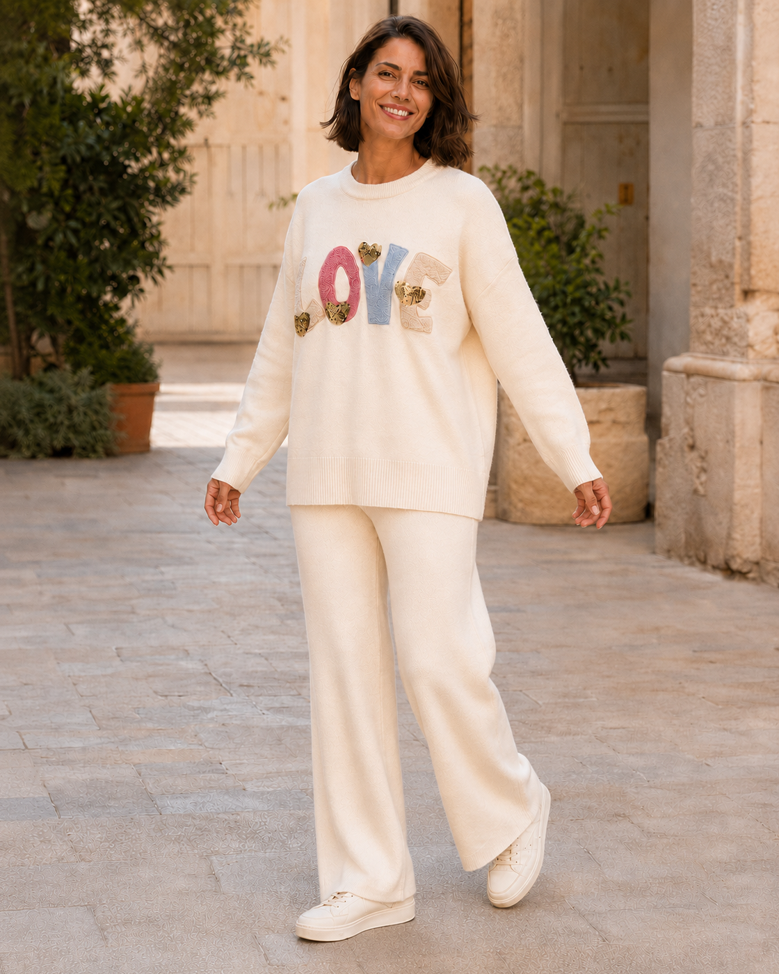 CONJUNTO DE PUNTO LOVE-CRUDO