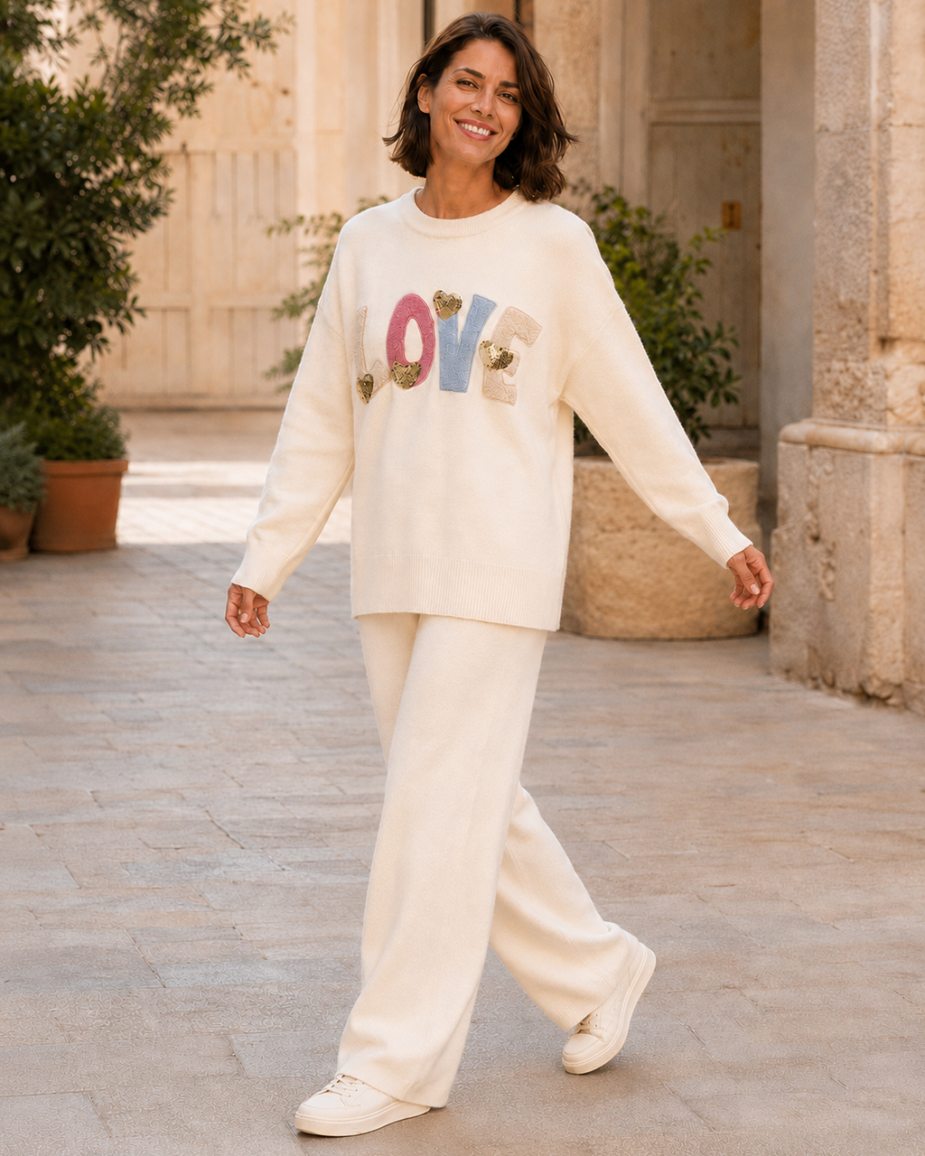CONJUNTO DE PUNTO LOVE-CRUDO
