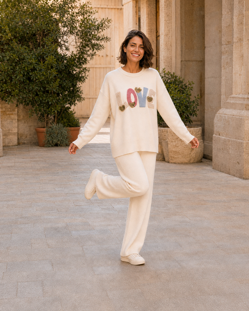CONJUNTO DE PUNTO LOVE-CRUDO
