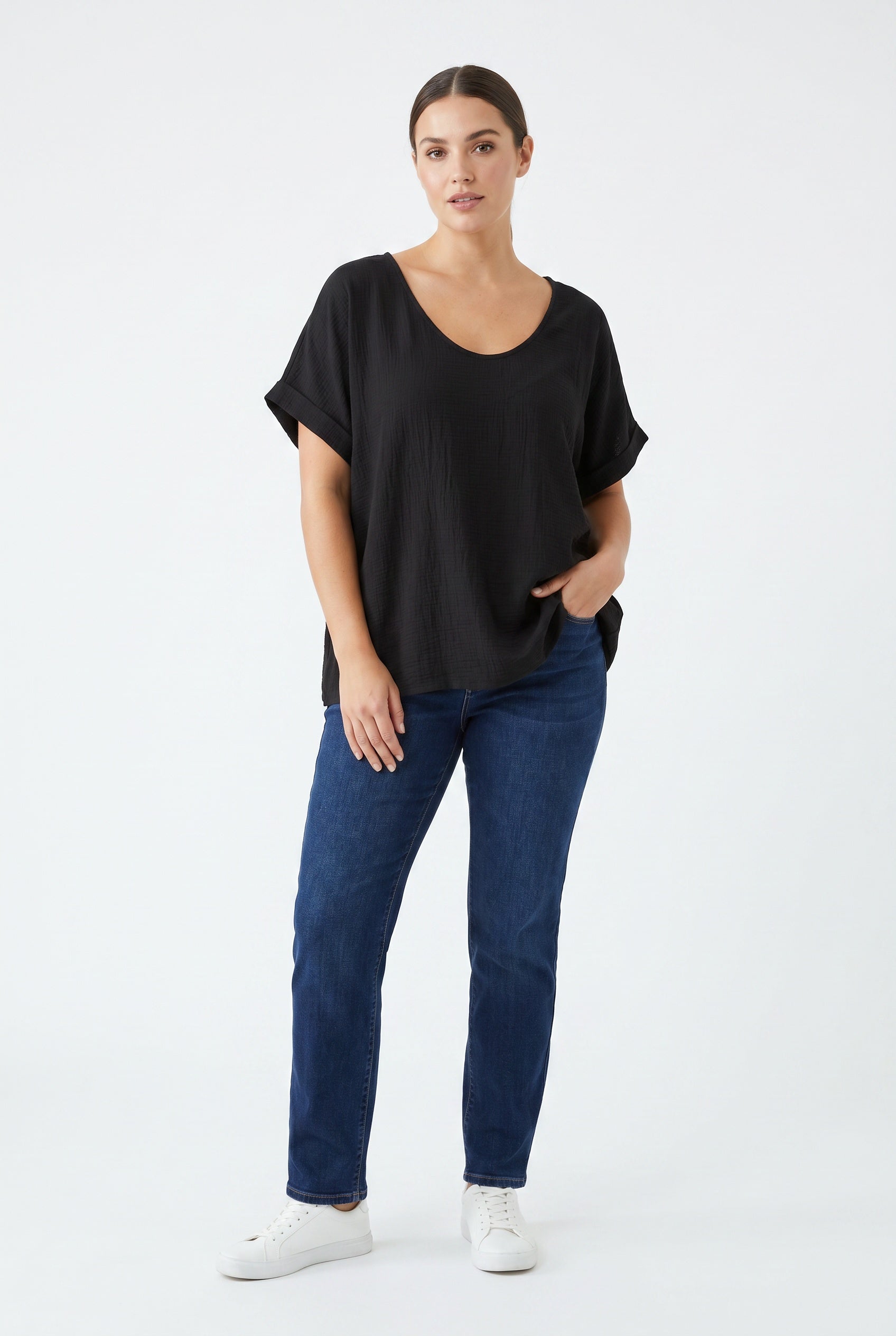 BLUSA ESP V-NEGRA